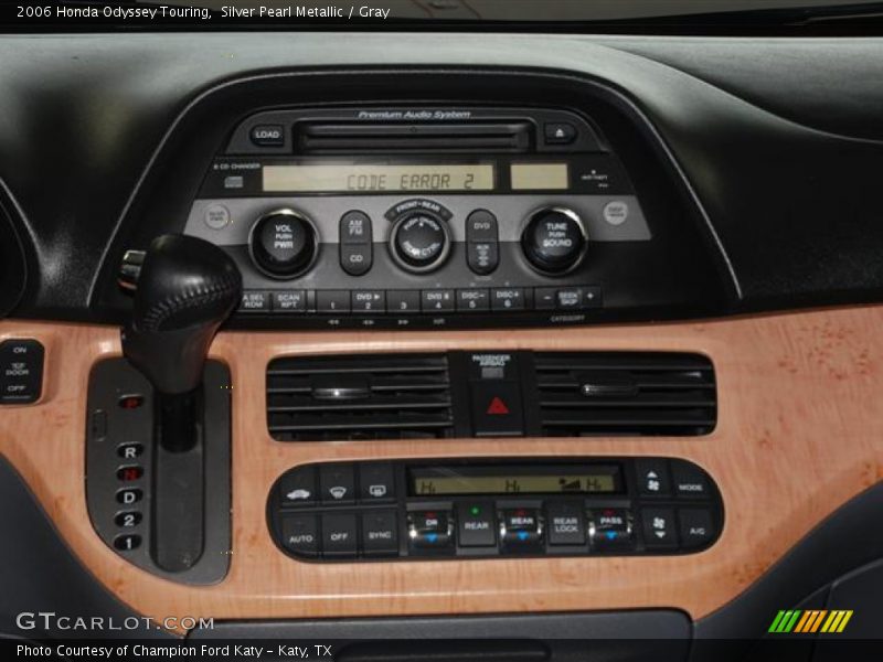 Silver Pearl Metallic / Gray 2006 Honda Odyssey Touring