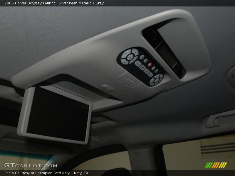 Silver Pearl Metallic / Gray 2006 Honda Odyssey Touring