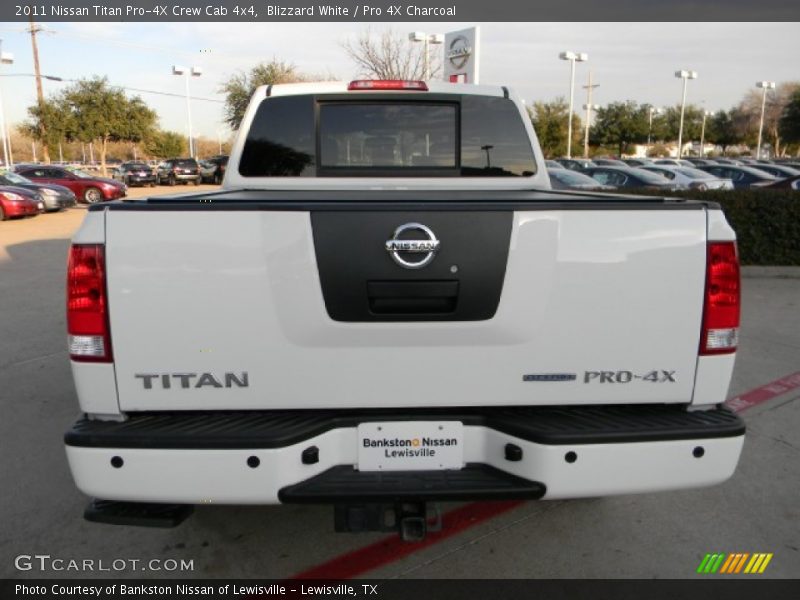 Blizzard White / Pro 4X Charcoal 2011 Nissan Titan Pro-4X Crew Cab 4x4