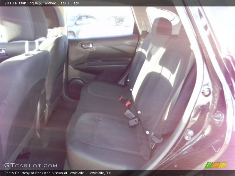 Wicked Black / Black 2010 Nissan Rogue S