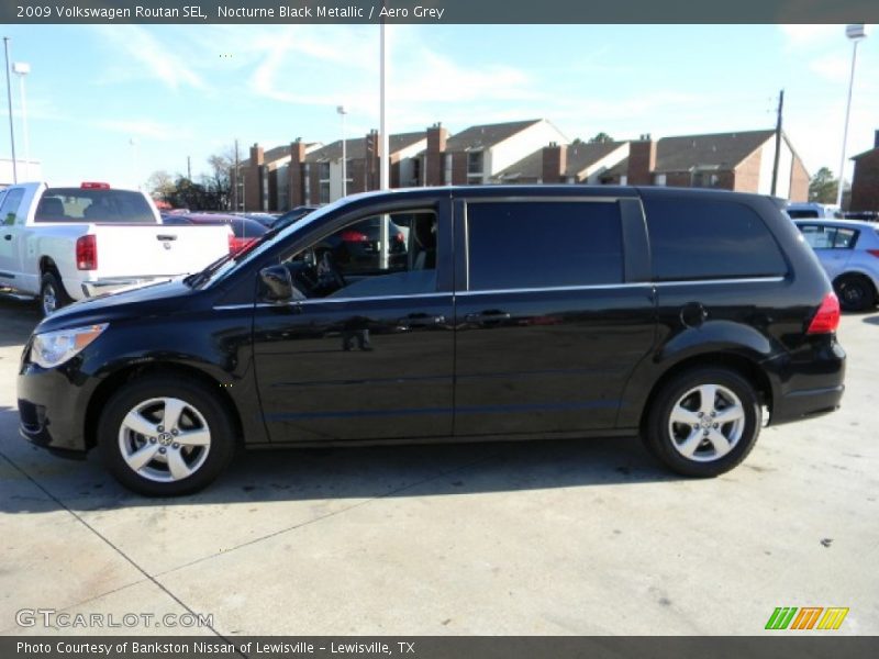 Nocturne Black Metallic / Aero Grey 2009 Volkswagen Routan SEL