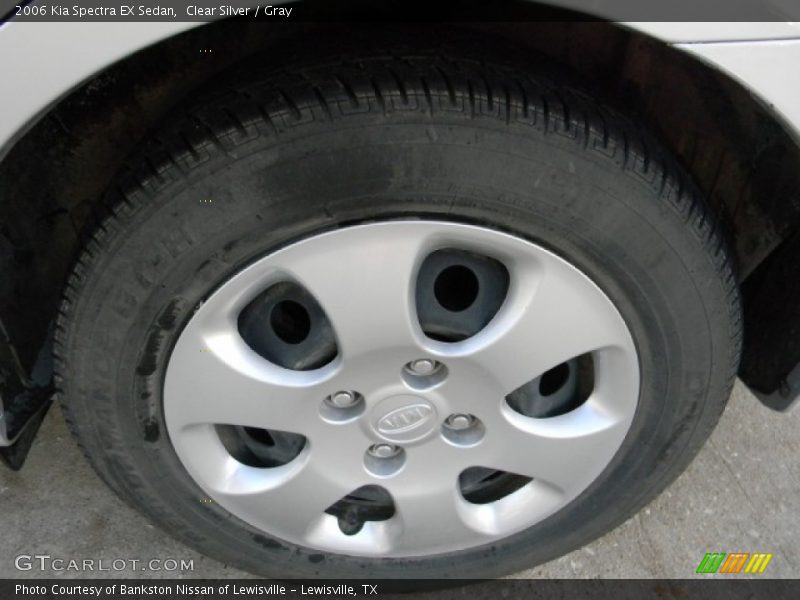 Clear Silver / Gray 2006 Kia Spectra EX Sedan