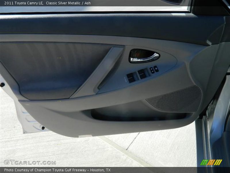Classic Silver Metallic / Ash 2011 Toyota Camry LE