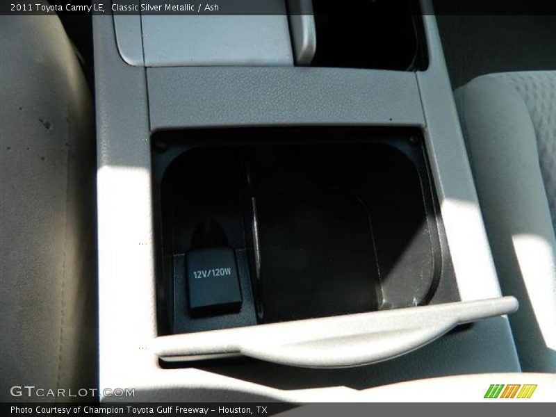 Classic Silver Metallic / Ash 2011 Toyota Camry LE