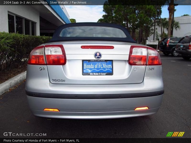 Silver Metallic / Parchment 2004 Saab 9-3 Arc Convertible