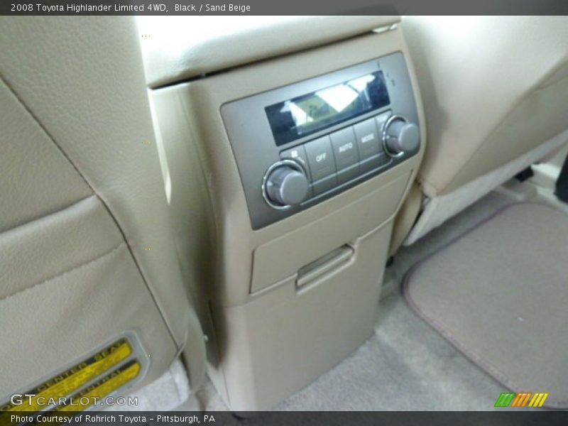 Black / Sand Beige 2008 Toyota Highlander Limited 4WD