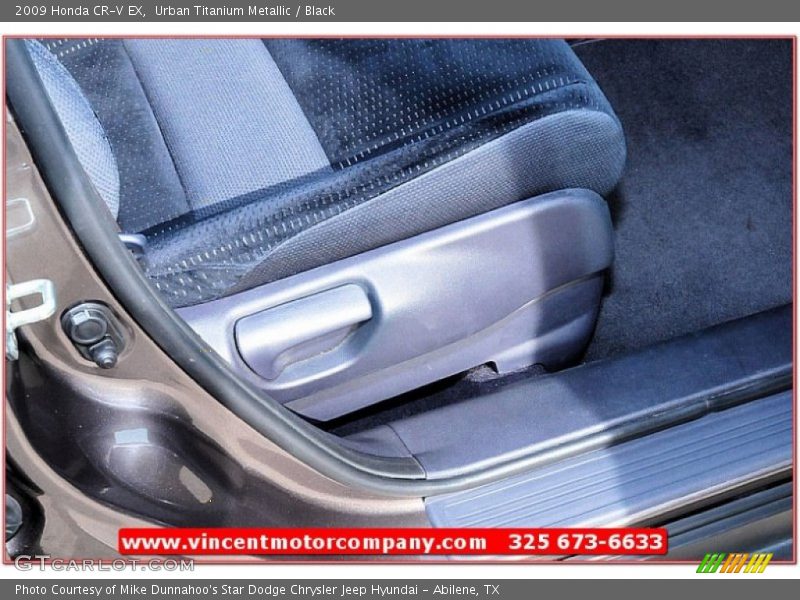 Urban Titanium Metallic / Black 2009 Honda CR-V EX