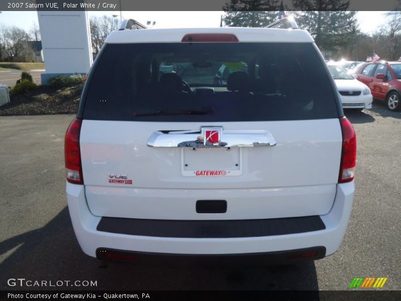 Polar White / Gray 2007 Saturn VUE