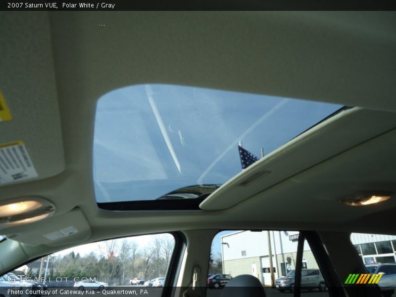Polar White / Gray 2007 Saturn VUE