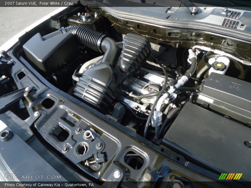 Polar White / Gray 2007 Saturn VUE