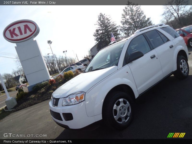 Polar White / Gray 2007 Saturn VUE