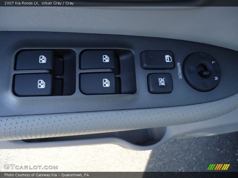 Urban Gray / Gray 2007 Kia Rondo LX