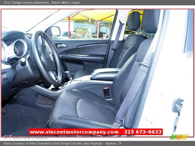Bianco White / Black 2011 Dodge Journey Mainstreet