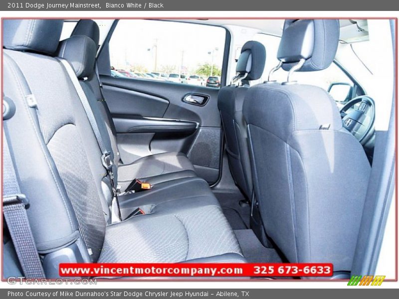 Bianco White / Black 2011 Dodge Journey Mainstreet