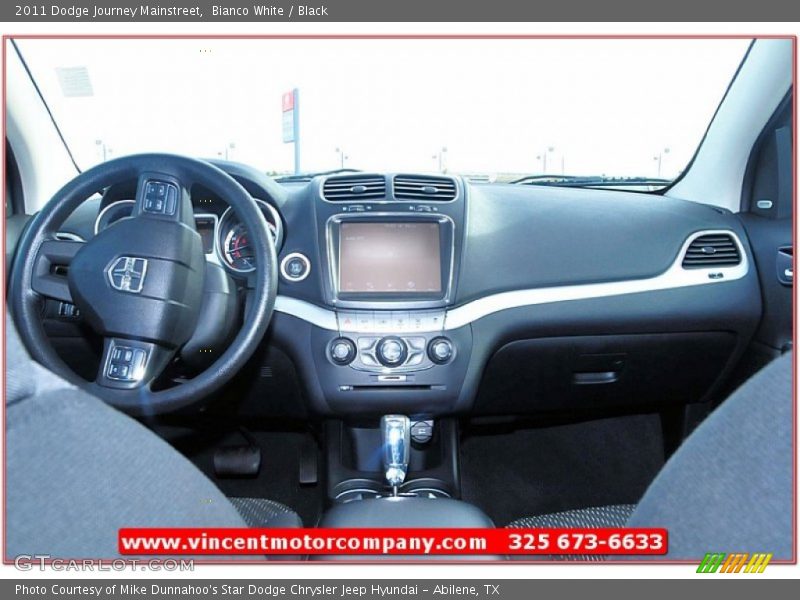 Bianco White / Black 2011 Dodge Journey Mainstreet