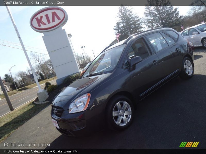 Urban Gray / Gray 2007 Kia Rondo LX