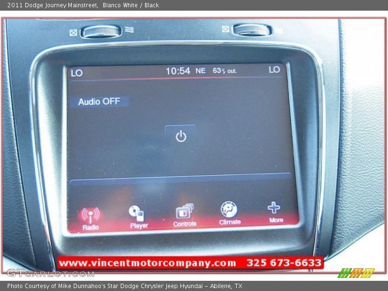 Bianco White / Black 2011 Dodge Journey Mainstreet