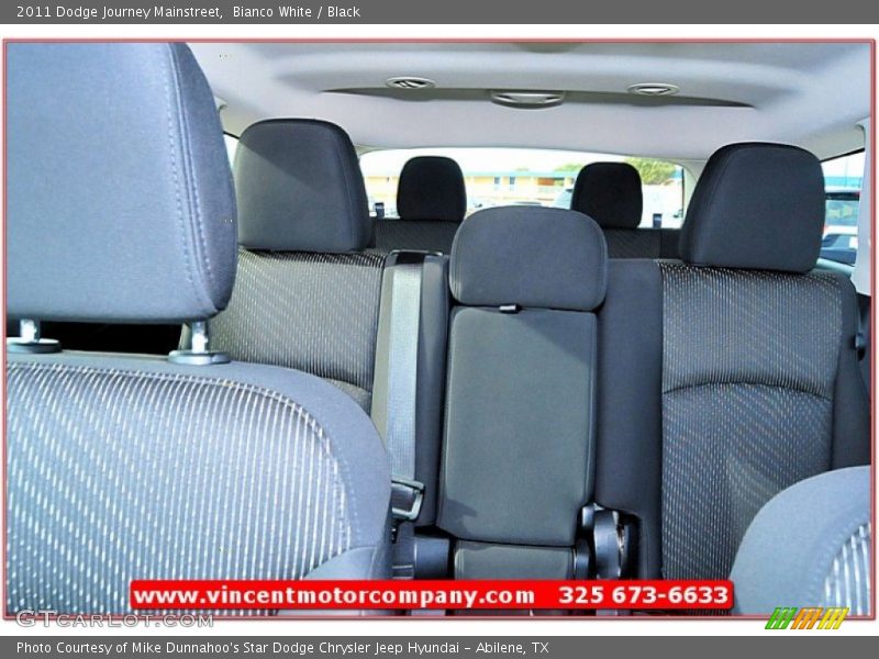 Bianco White / Black 2011 Dodge Journey Mainstreet