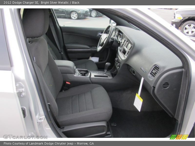 Bright Silver Metallic / Black 2012 Dodge Charger SE
