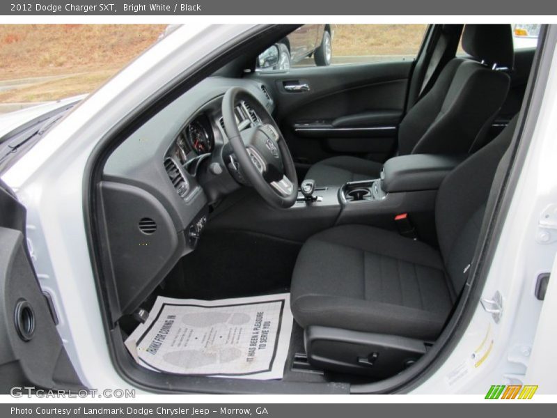 Bright White / Black 2012 Dodge Charger SXT