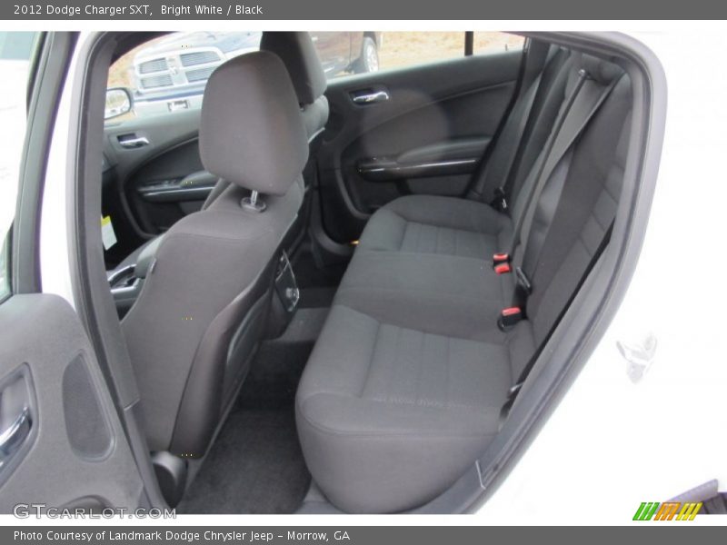 Bright White / Black 2012 Dodge Charger SXT