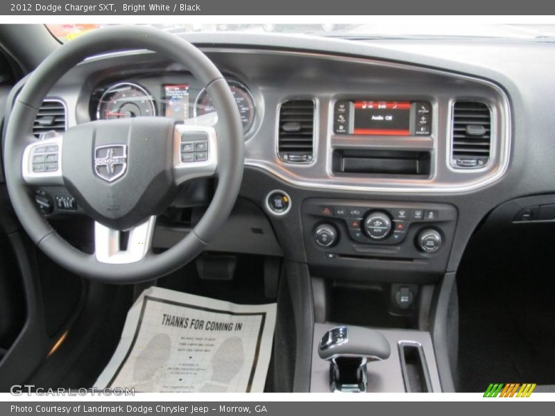 Bright White / Black 2012 Dodge Charger SXT