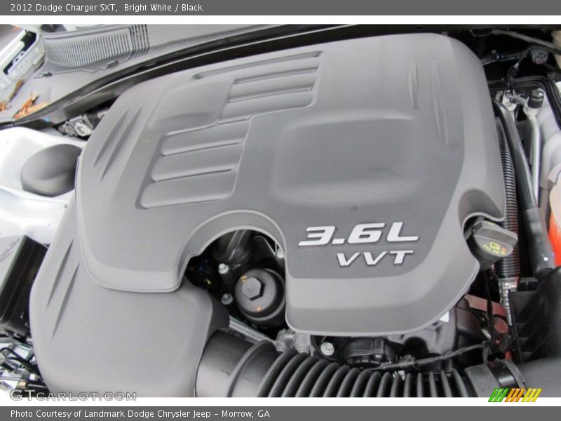 Bright White / Black 2012 Dodge Charger SXT