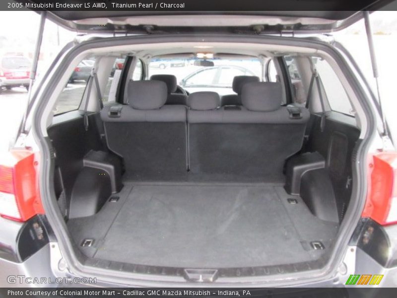 Titanium Pearl / Charcoal 2005 Mitsubishi Endeavor LS AWD