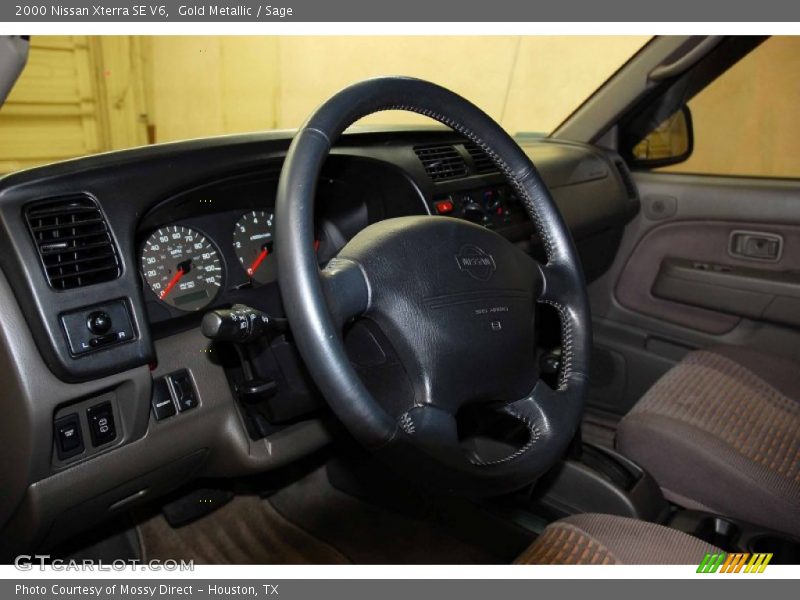 Gold Metallic / Sage 2000 Nissan Xterra SE V6