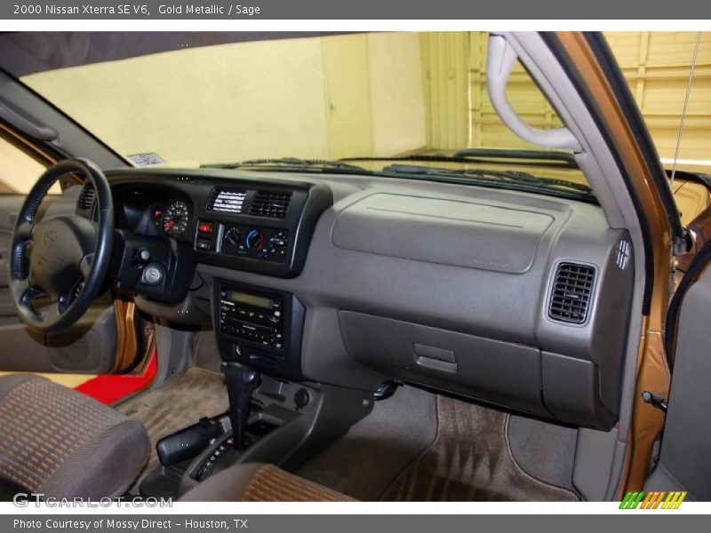 Gold Metallic / Sage 2000 Nissan Xterra SE V6