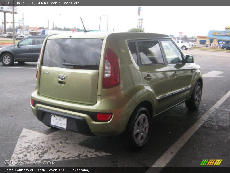 Alien Green / Black Cloth 2012 Kia Soul 1.6