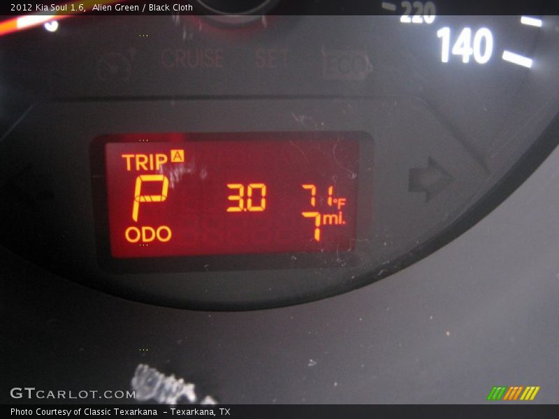 Alien Green / Black Cloth 2012 Kia Soul 1.6