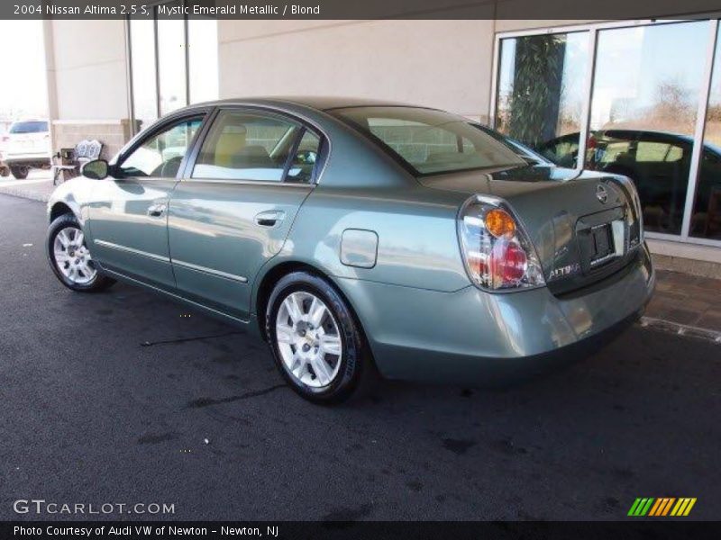 Mystic Emerald Metallic / Blond 2004 Nissan Altima 2.5 S