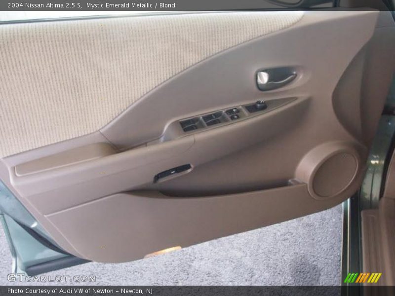 Mystic Emerald Metallic / Blond 2004 Nissan Altima 2.5 S