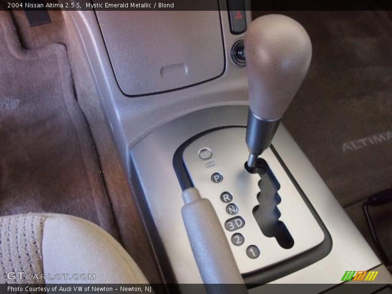 Mystic Emerald Metallic / Blond 2004 Nissan Altima 2.5 S