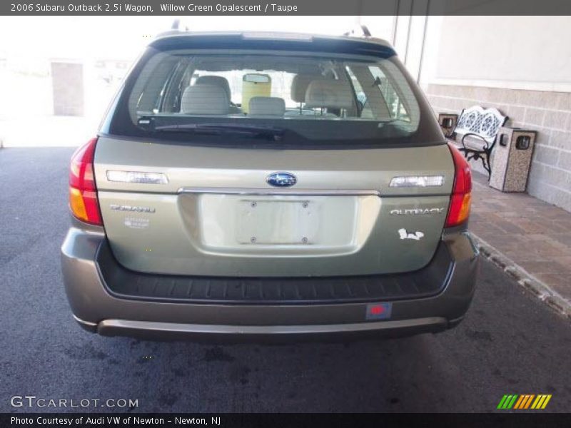 Willow Green Opalescent / Taupe 2006 Subaru Outback 2.5i Wagon