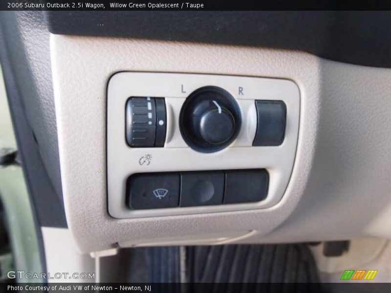 Willow Green Opalescent / Taupe 2006 Subaru Outback 2.5i Wagon