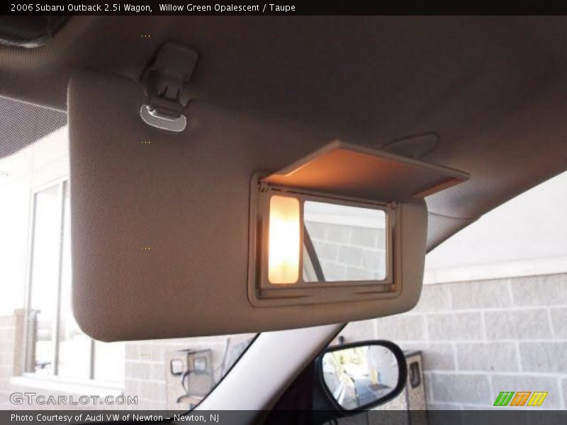 Willow Green Opalescent / Taupe 2006 Subaru Outback 2.5i Wagon