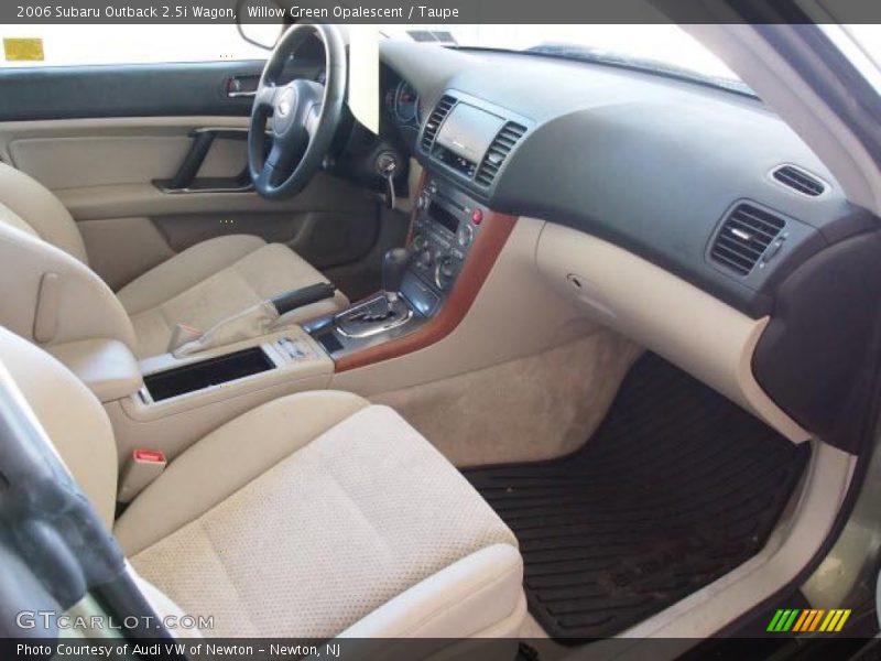 Willow Green Opalescent / Taupe 2006 Subaru Outback 2.5i Wagon