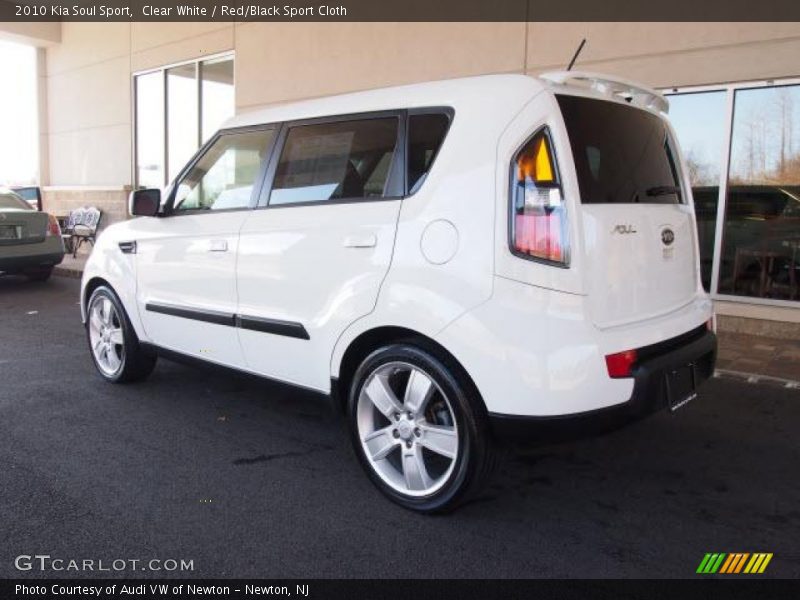 Clear White / Red/Black Sport Cloth 2010 Kia Soul Sport