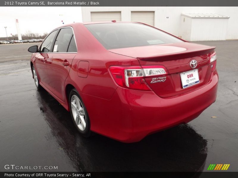 Barcelona Red Metallic / Black 2012 Toyota Camry SE