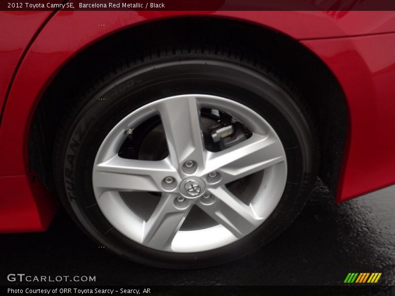 Barcelona Red Metallic / Black 2012 Toyota Camry SE