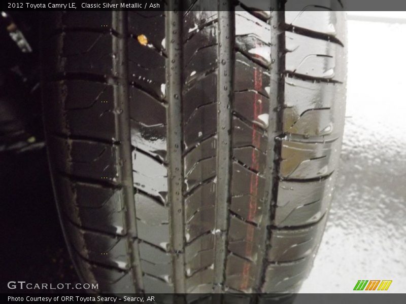 Classic Silver Metallic / Ash 2012 Toyota Camry LE