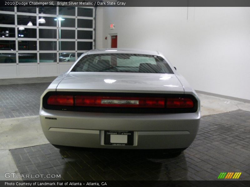 Bright Silver Metallic / Dark Slate Gray 2010 Dodge Challenger SE