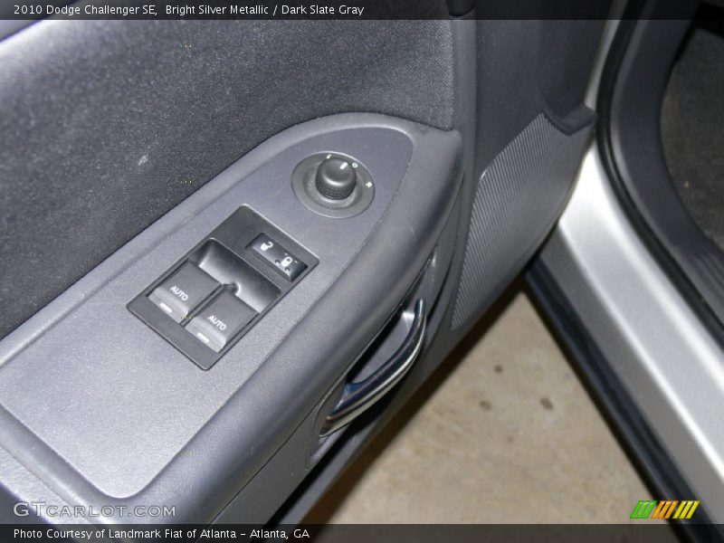 Bright Silver Metallic / Dark Slate Gray 2010 Dodge Challenger SE