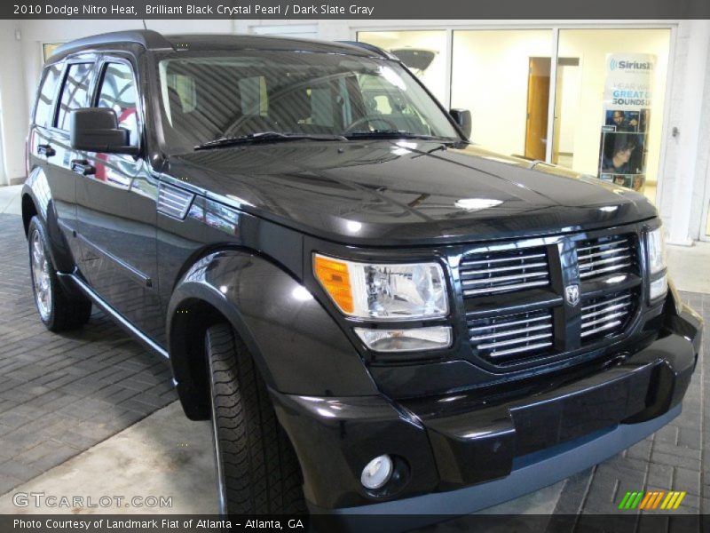 Brilliant Black Crystal Pearl / Dark Slate Gray 2010 Dodge Nitro Heat