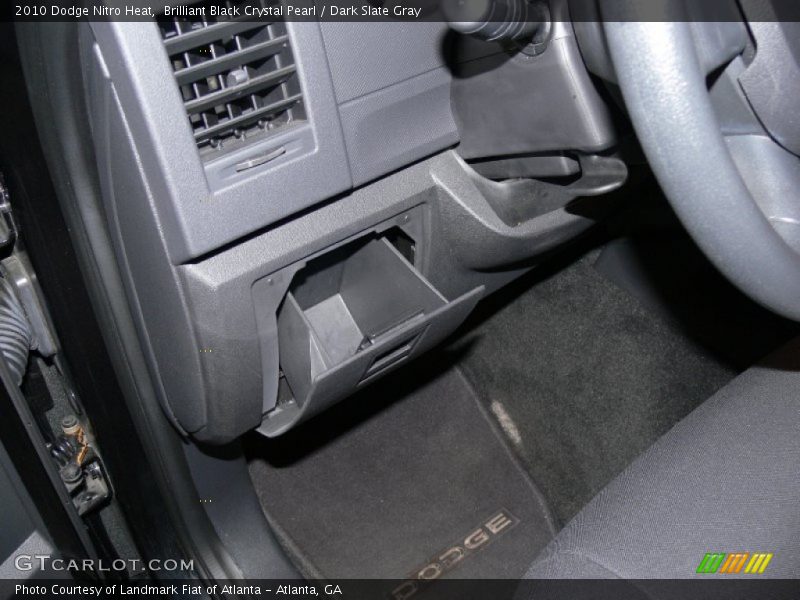 Brilliant Black Crystal Pearl / Dark Slate Gray 2010 Dodge Nitro Heat