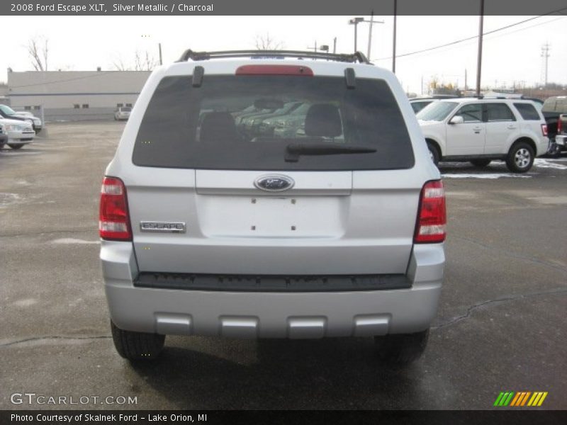 Silver Metallic / Charcoal 2008 Ford Escape XLT