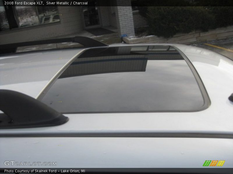 Silver Metallic / Charcoal 2008 Ford Escape XLT