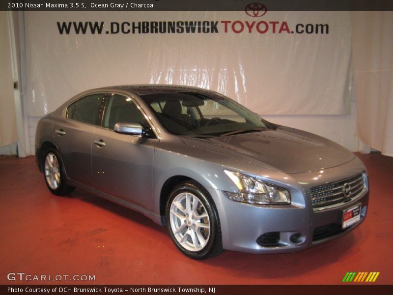 Ocean Gray / Charcoal 2010 Nissan Maxima 3.5 S